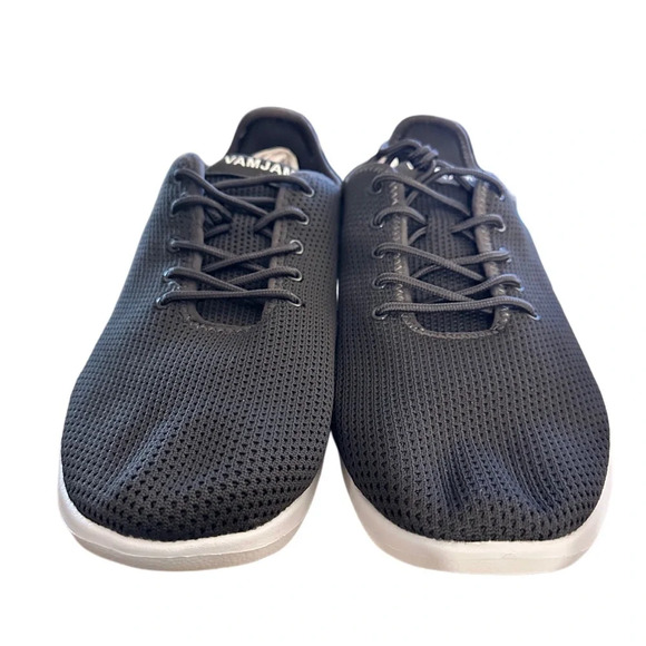 NWOT Men’s Lightweight Running Sneakers Shoes Lace Ups Synthetic Soles - Picture 3 of 8